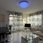 Apartment Sea View *